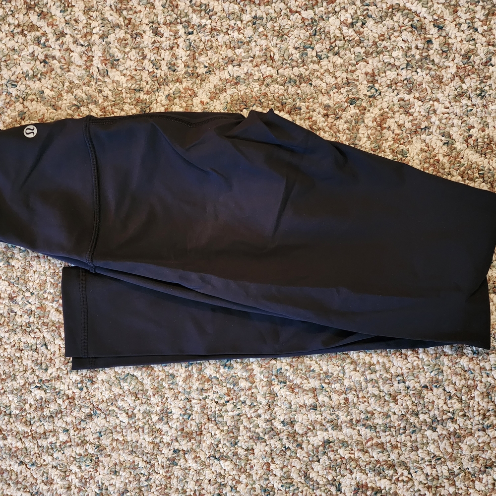 Lululemon Wunder Under Size 4 Excellent Like New